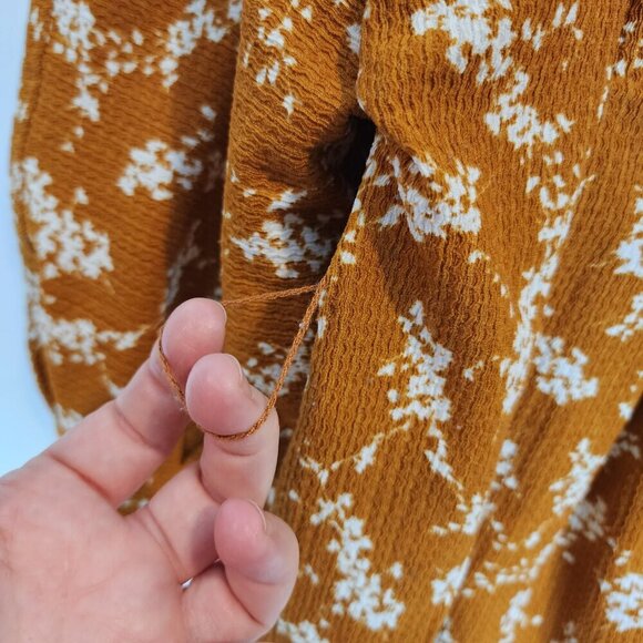 Anthropologie Amber Dolman Sleeve Blouse Floral Pleated Waist Fit & Flare sz Md - Picture 10 of 10